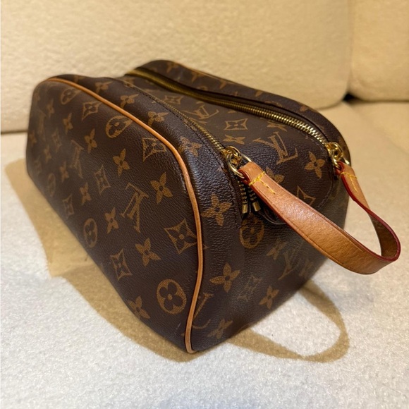 DOPP kit toilet Luis Vuitton - Picture 1 of 6